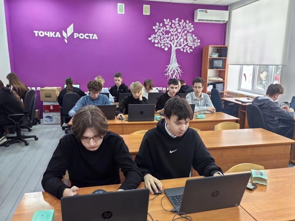 В мире Scratch-программирования В мире Scratch-программирования.
