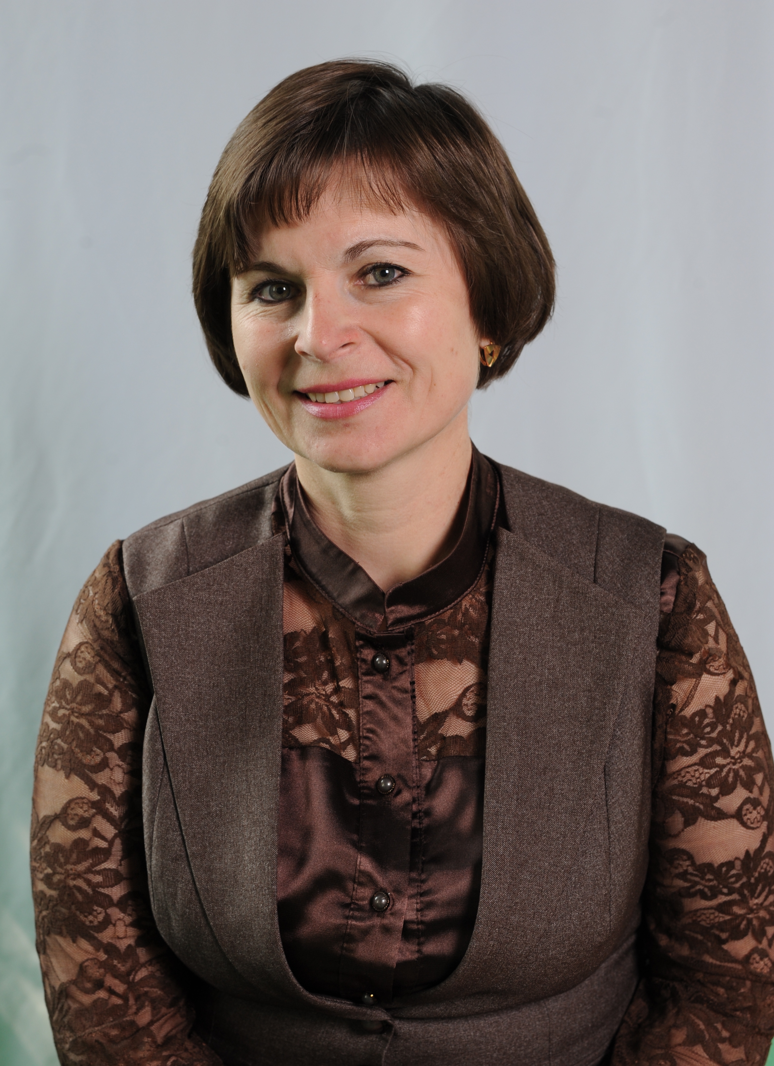 Плахотник Елена Викторовна.