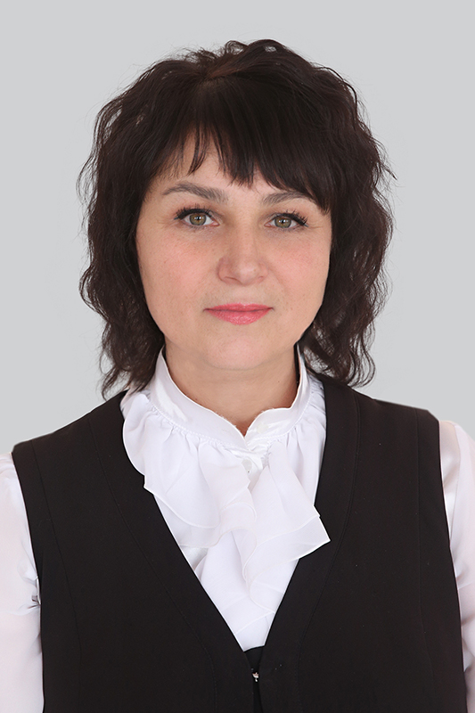 Страуме Елена Юрьевна.
